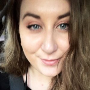 Meet your Posher, Kendall